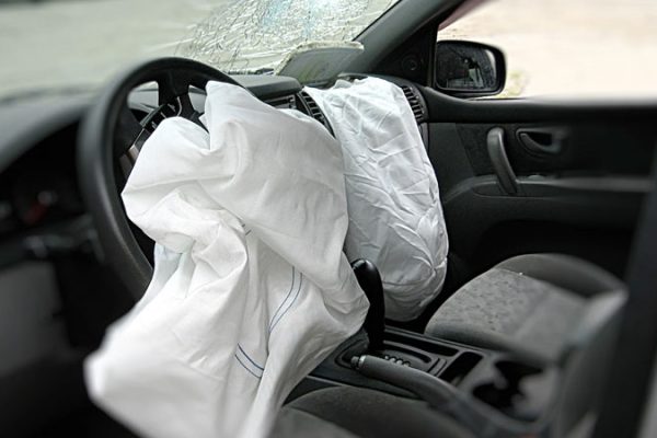 How Much Does It Cost to Replace Airbags UK