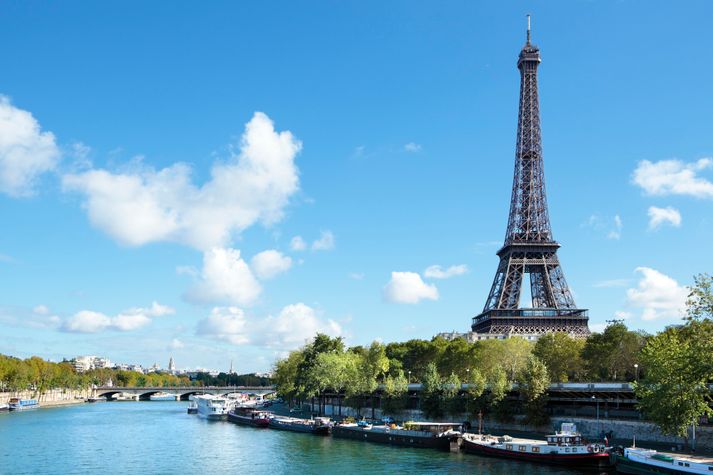 Exploring the Elegance: Beautiful Travel Destinations Around Paris