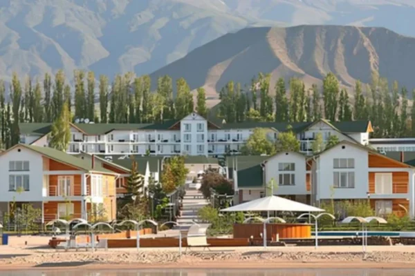 Discover Kyrgyzstan – Where Mountains Embrace Hospitality
